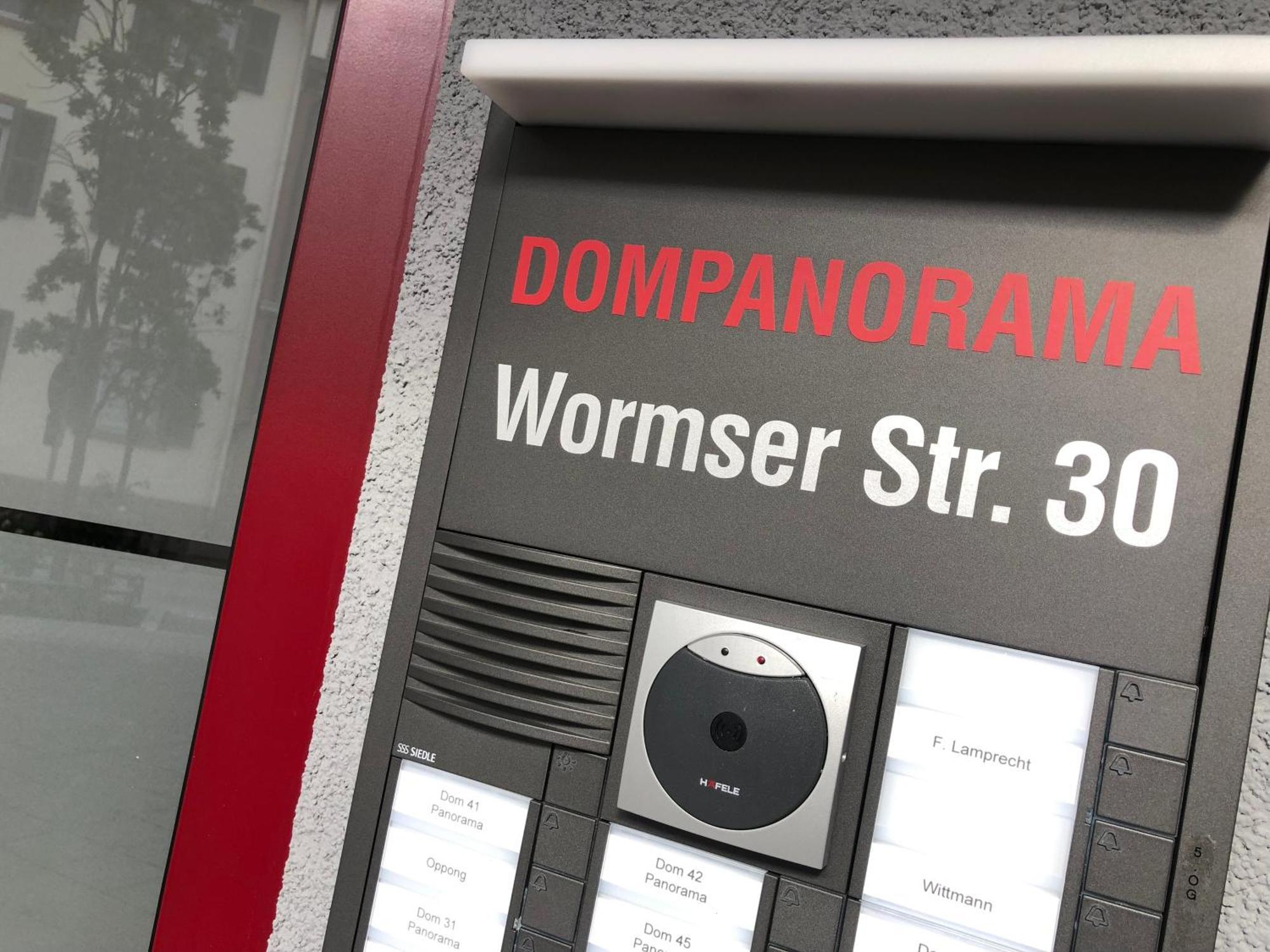Dompanorama Der Weisse Pfau Apartment Fuer 2-4Pers 슈파이어 외부 사진